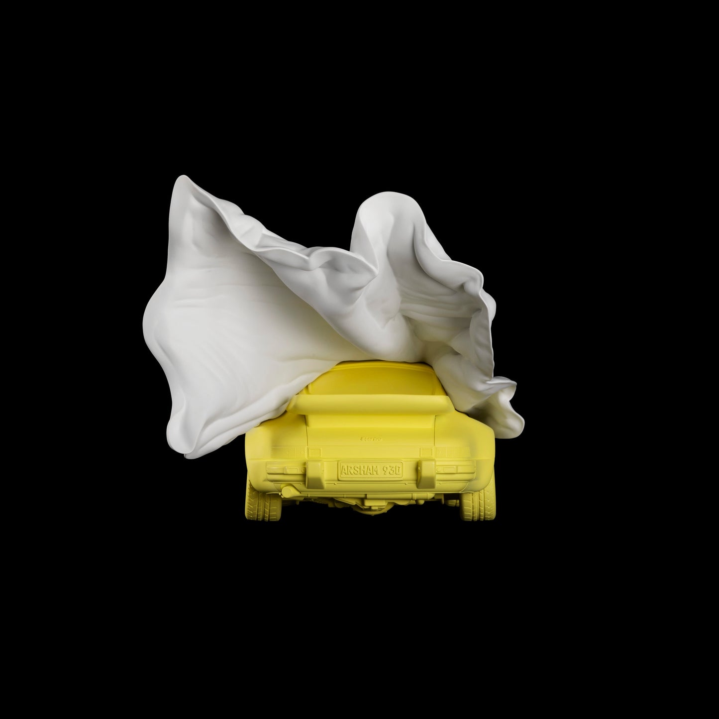 VEILED 930