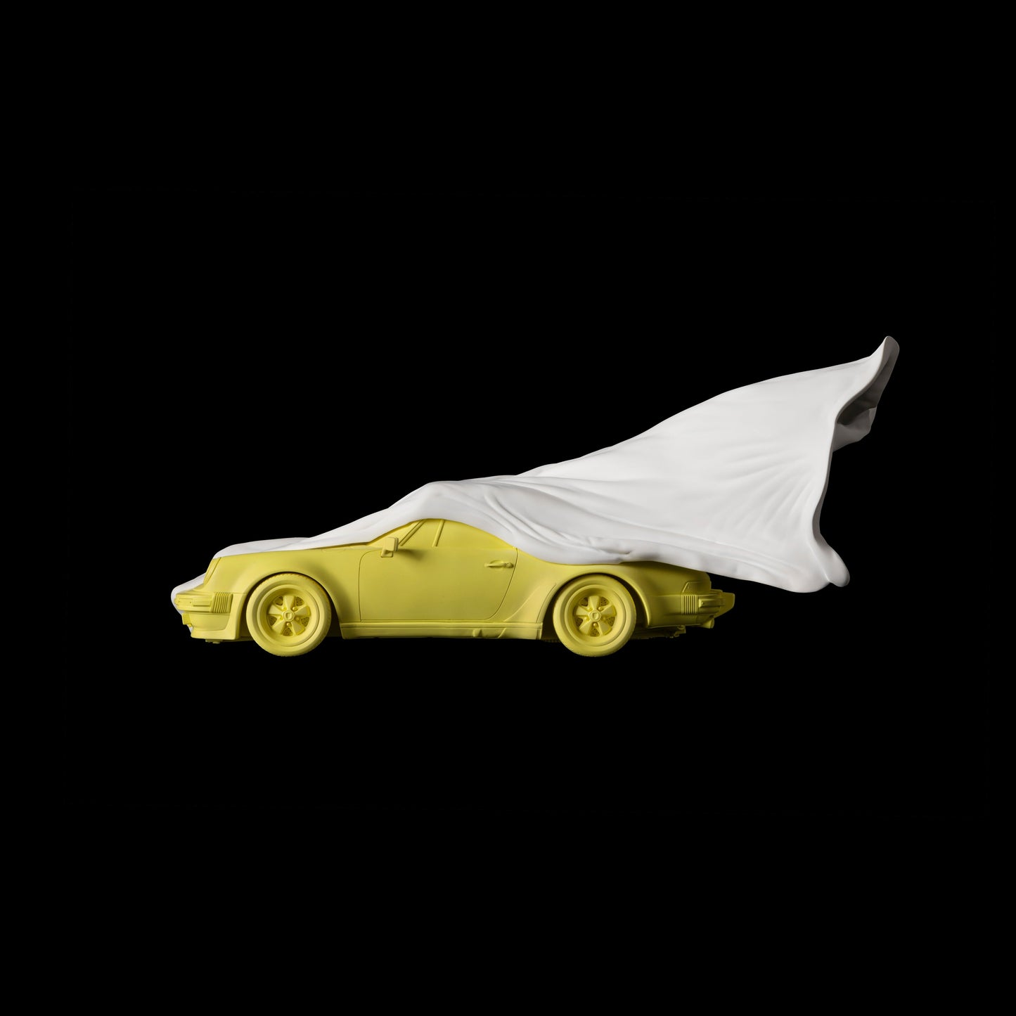 VEILED 930